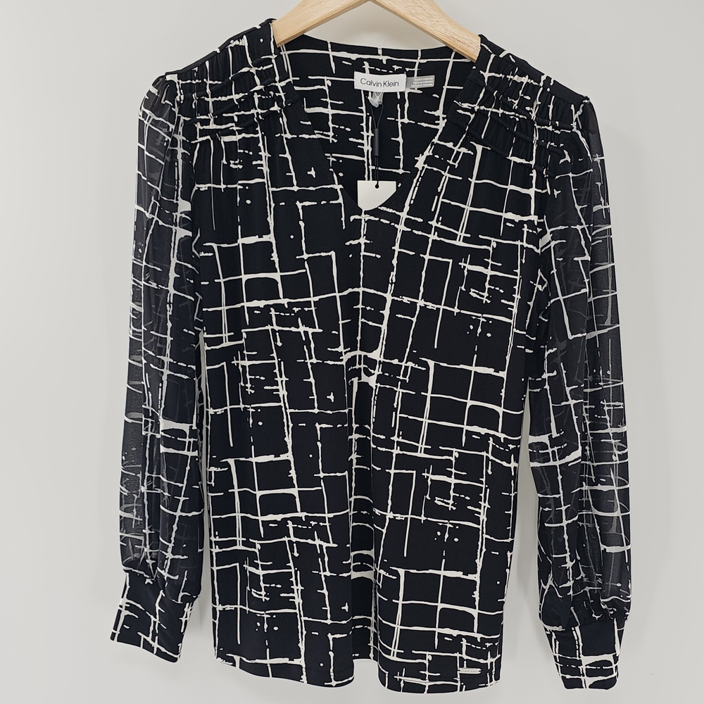 Calvin Klein Black and White Vneck Long Sleeve Top Womens Size XSmall